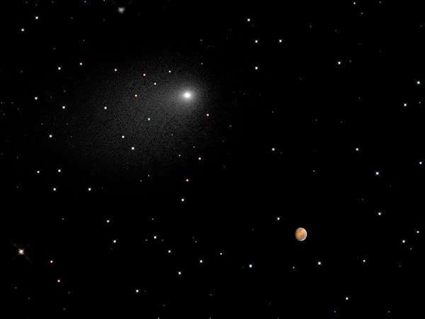 Comet close encounter with Mars